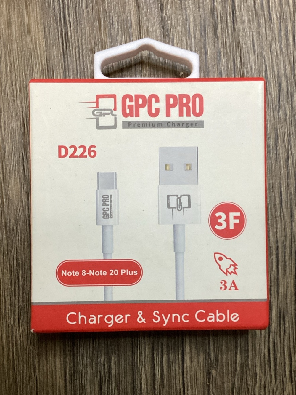 D226 White Charger & Sync Cable - 3A Fast Charge